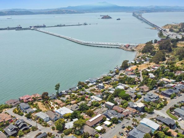 620 Golden Gate, Richmond CA 94801