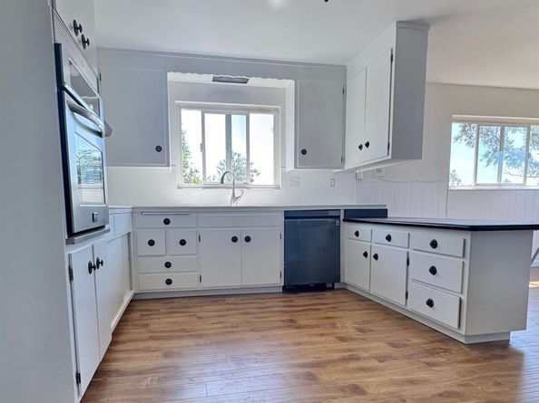 8491 Ney Ave, Oakland CA 94605