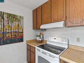 5060 Valley Crest Dr 56, Concord CA 94521