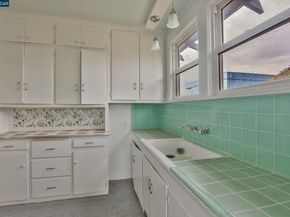 3750 Angelo Ave, Oakland CA 94619