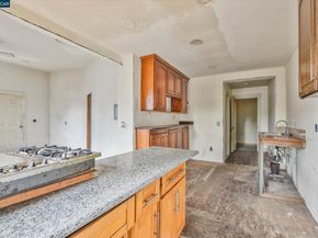 3750 Angelo Ave, Oakland CA 94619