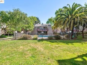 2121 Vale RD 121, San Pablo CA 94806