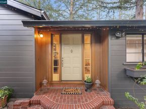 11 Los Conejos, Orinda CA 94563