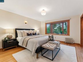 11 Los Conejos, Orinda CA 94563