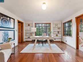 11 Los Conejos, Orinda CA 94563