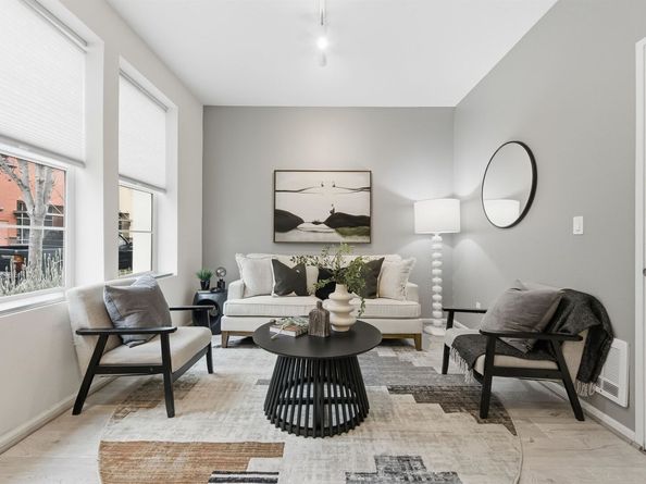 1411 Nevin Plz, Richmond CA 94801