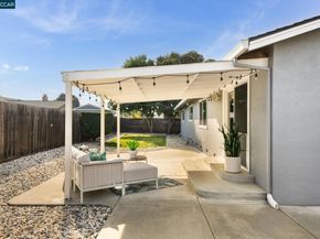 3916 Saint Michael Ct, Concord CA 94519