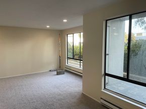 6 Captain DR E242, Emeryville CA 94608