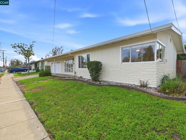 2831 Richard Ave, Concord CA 94520