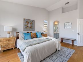 19800 John Dr, Castro Valley CA 94546