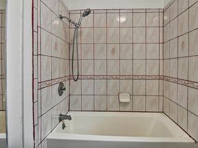 6236 Laird Ave, Oakland CA 94605