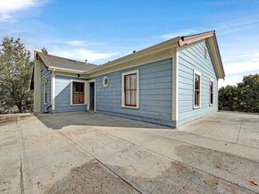 2211 College Avenue, Livermore CA 94550