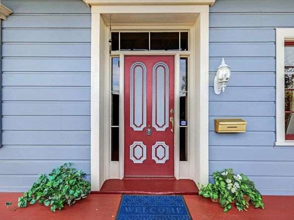 2211 College Avenue, Livermore CA 94550