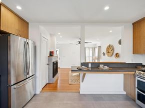 137 Collins St, Richmond CA 94801