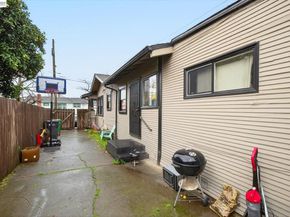 2724 E 22nd St, Oakland CA 94601