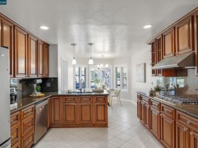 2415 Crestline Rd, Pleasanton CA 94566