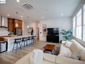 2885 Tradewind Dr, Alameda CA 94501