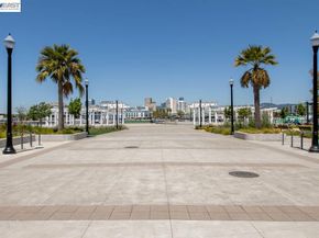 2885 Tradewind Dr, Alameda CA 94501