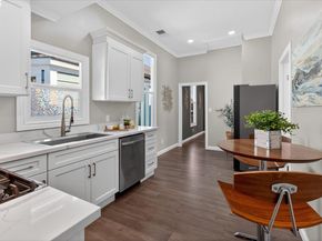 1813 Minturn St, Alameda CA 94501