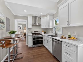 1813 Minturn St, Alameda CA 94501