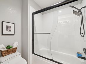 18 Applegate Way, Alameda CA 94502