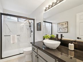 18 Applegate Way, Alameda CA 94502