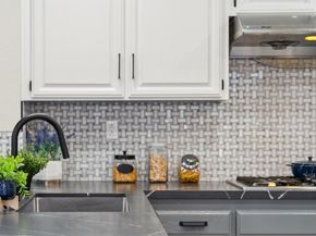 18 Applegate Way, Alameda CA 94502