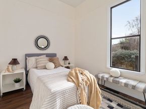 1008 Pacific Ave, Alameda CA 94501