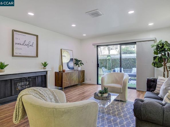 2650 Jones Rd 14, Walnut Creek CA 94597