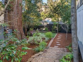 907 Portal Ave, Oakland CA 94610