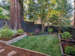 907 Portal Ave, Oakland CA 94610