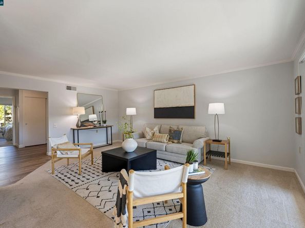 2817 Golden Rain Rd 7, Walnut Creek CA 94595