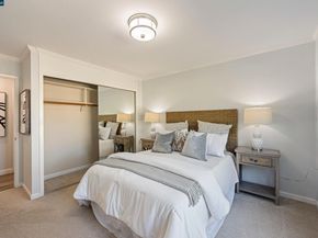 2817 Golden Rain Rd 7, Walnut Creek CA 94595