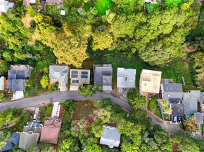 6208 Oakdale Ave, Oakland CA 94605