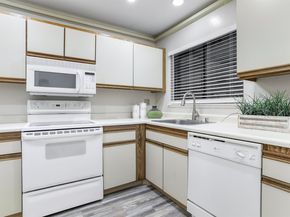 320 Peninsula Ave 107, San Mateo CA 94401