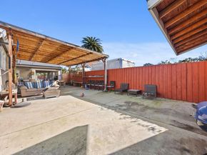 7447 Lockwood St, Oakland CA 94621