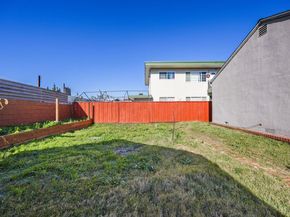 7447 Lockwood St, Oakland CA 94621