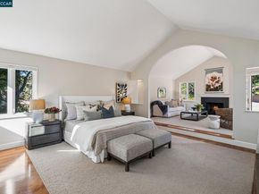 11 El Caminito, Orinda CA 94563