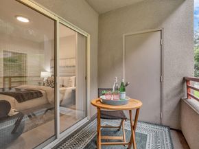 320 Caldecott 116, Oakland CA 94618