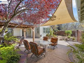 2410 Robinson Cir, Livermore CA 94550