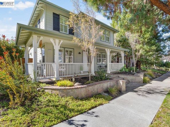 2410 Robinson Cir, Livermore CA 94550