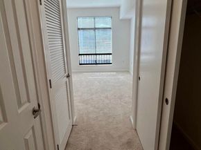 989 Franklin St 621, Oakland CA 94607