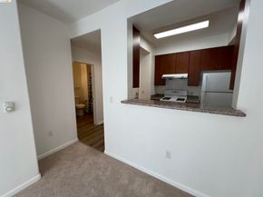 989 Franklin St 621, Oakland CA 94607