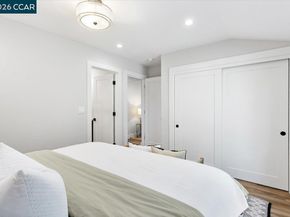 5924 Balboa Dr, Oakland CA 94611