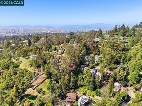5924 Balboa Dr, Oakland CA 94611