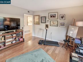 2001 Oakmont Way 6, Walnut Creek CA 94595