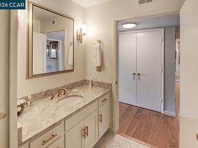 2001 Oakmont Way 6, Walnut Creek CA 94595