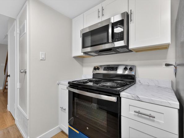 5497 Roundtree Dr D, Concord CA 94521