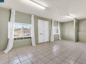 2150 35Th Ave, Oakland CA 94601