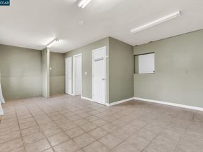 2150 35Th Ave, Oakland CA 94601